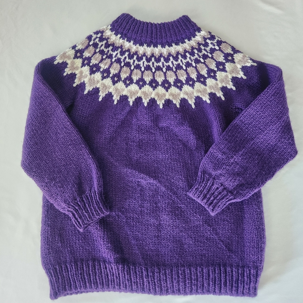 Hand-Knit Icelandic-style Nordic Yoke Sweater Fairisle Sweater ❄️ - Picture 4 of 12